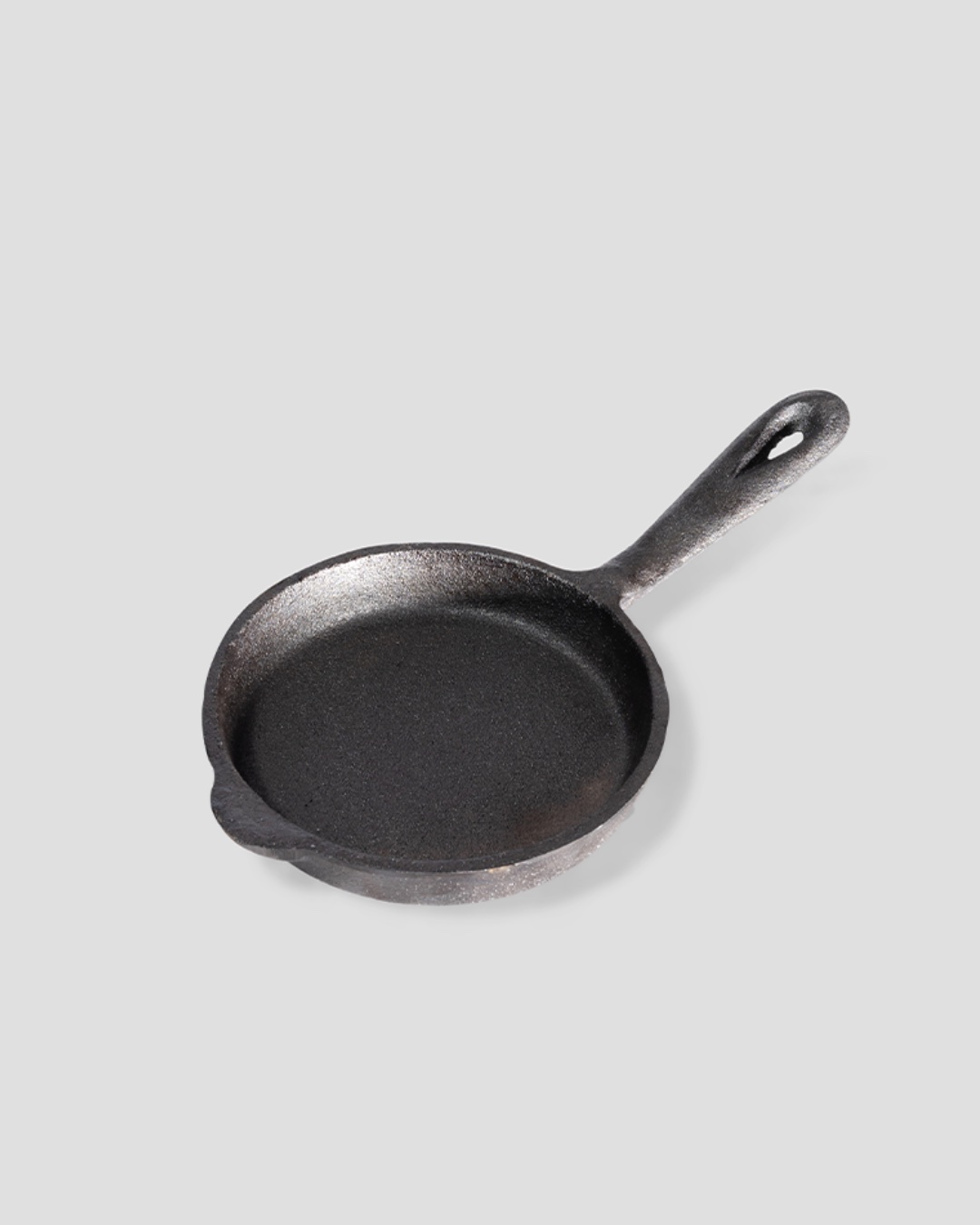 Cast iron skillet